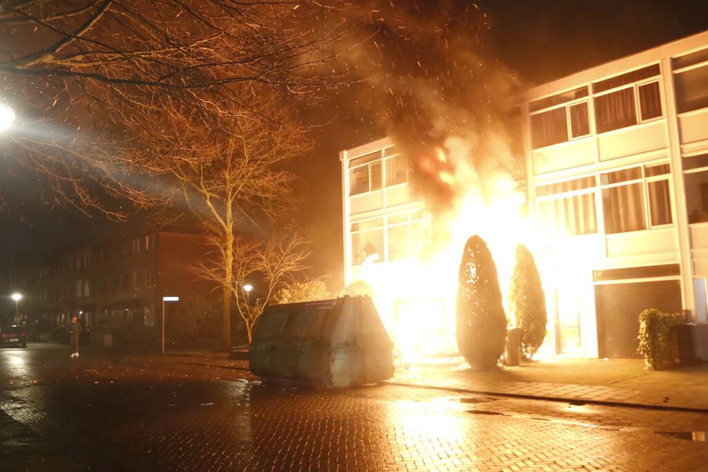 Brand verwoest caravan