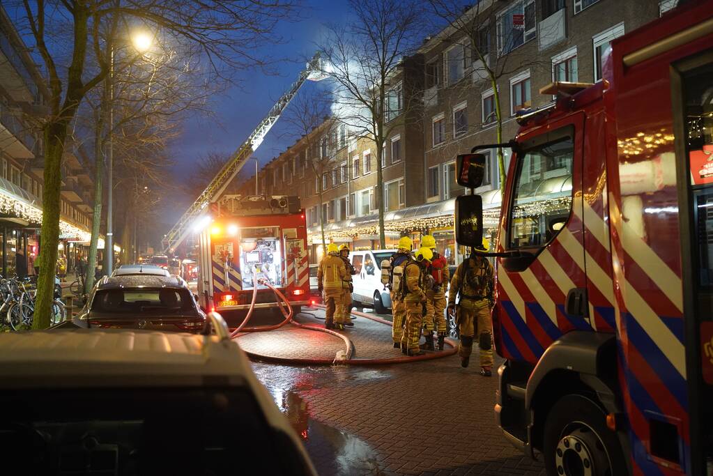 Uitslaande brand in appartement