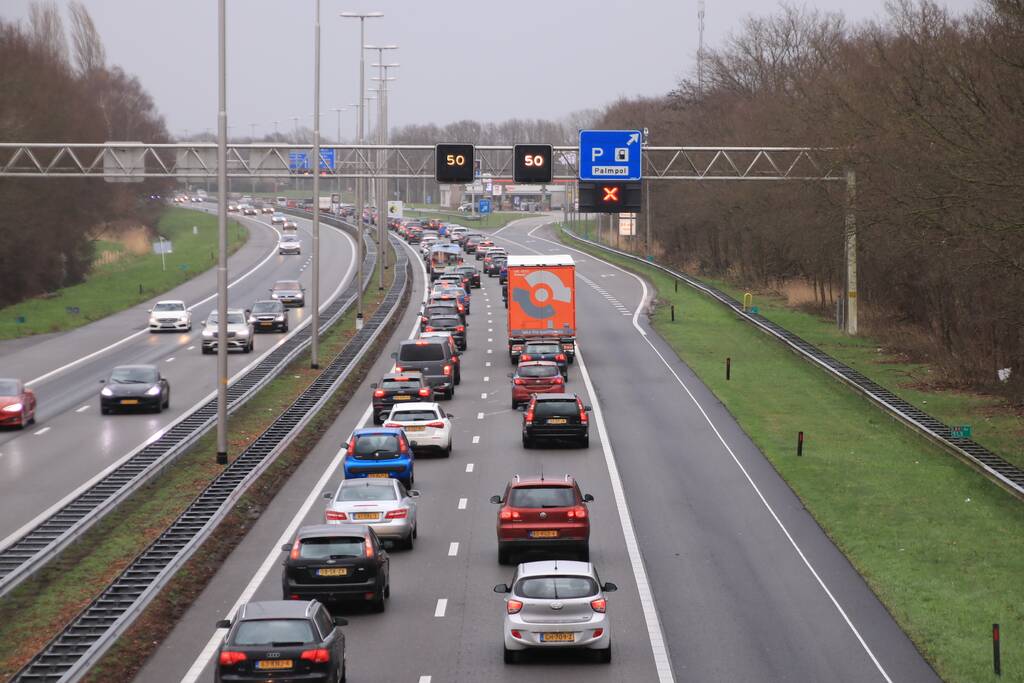 Rijstroken afgesloten door meerdere ongevallen