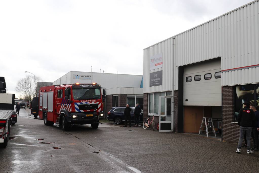 Kleine brand in bedrijvenpand