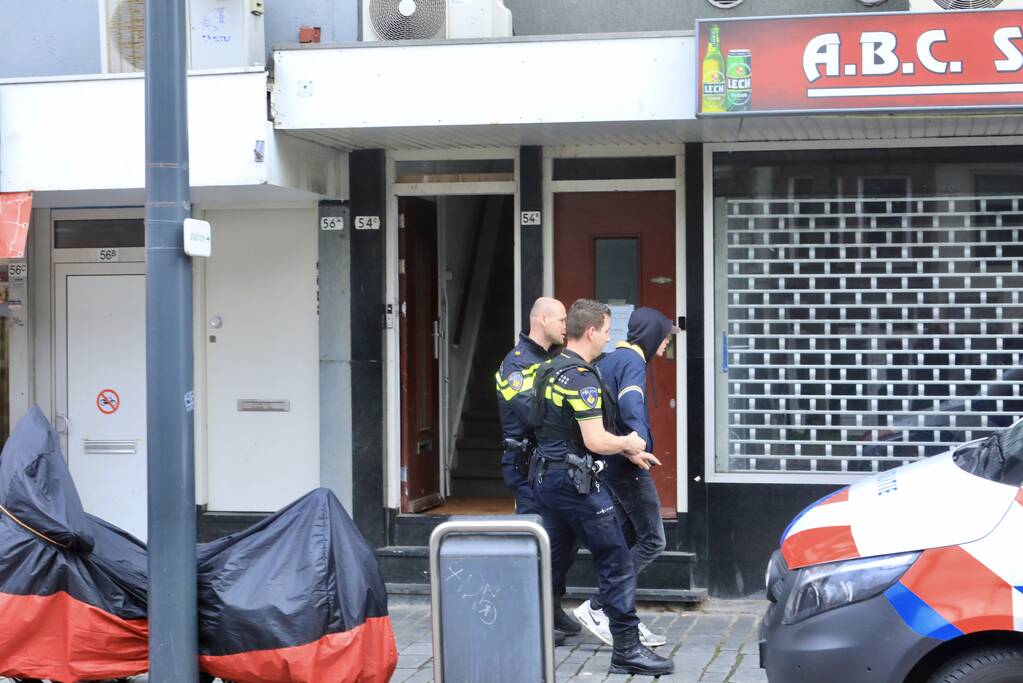 Jongeman aangehouden na mogelijk steekincident