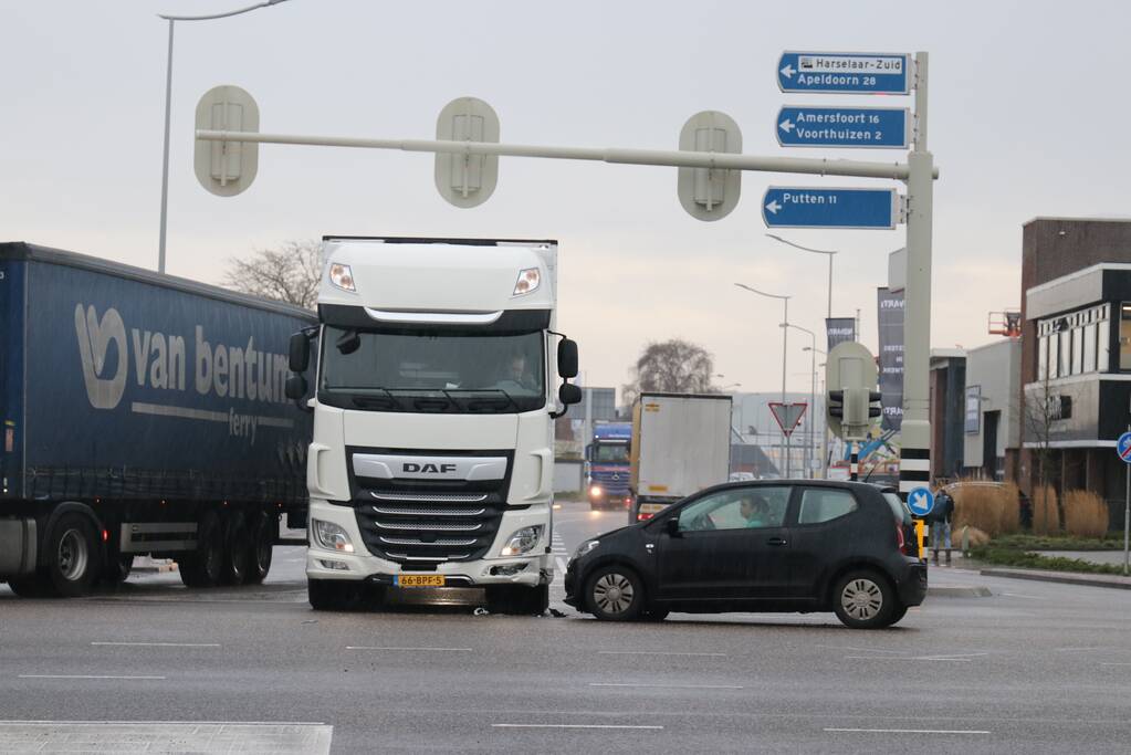 Chaos en een ongeval na uitgevallen stoplichten