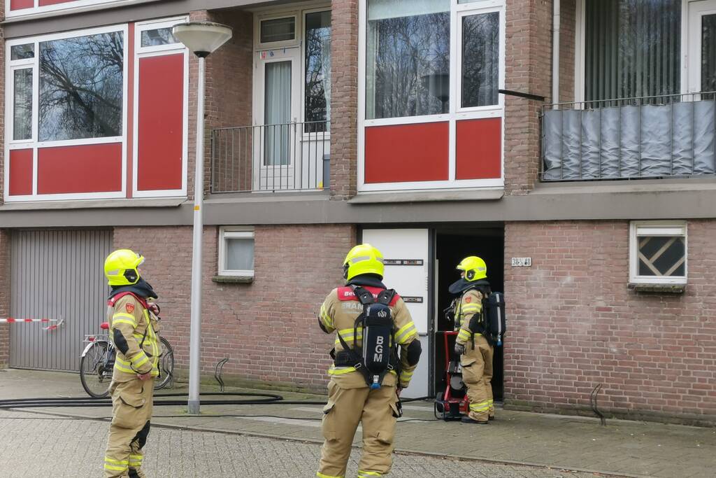 Brand in woning portiekflat