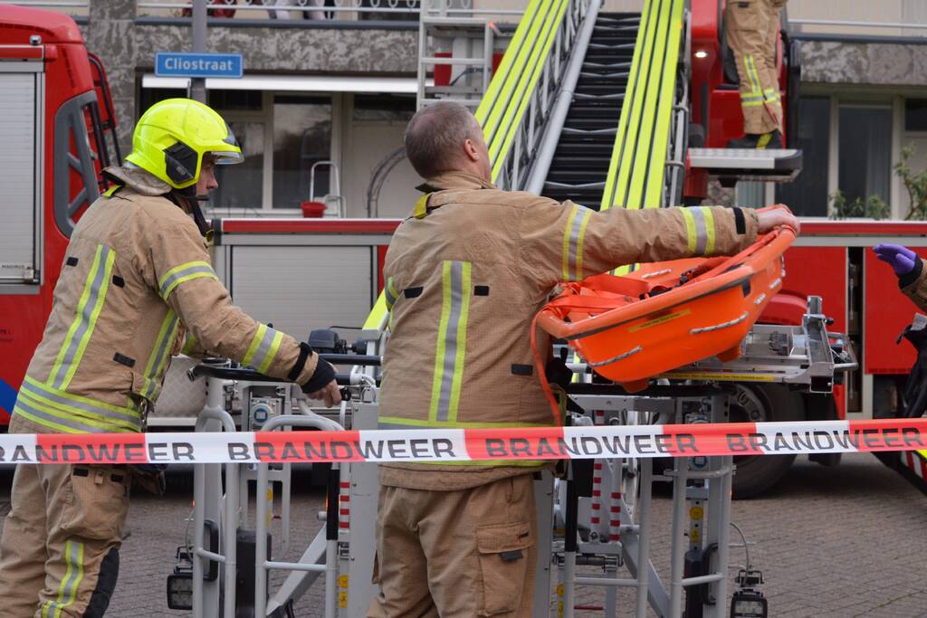 Man overleden bij steekpartij in woning
