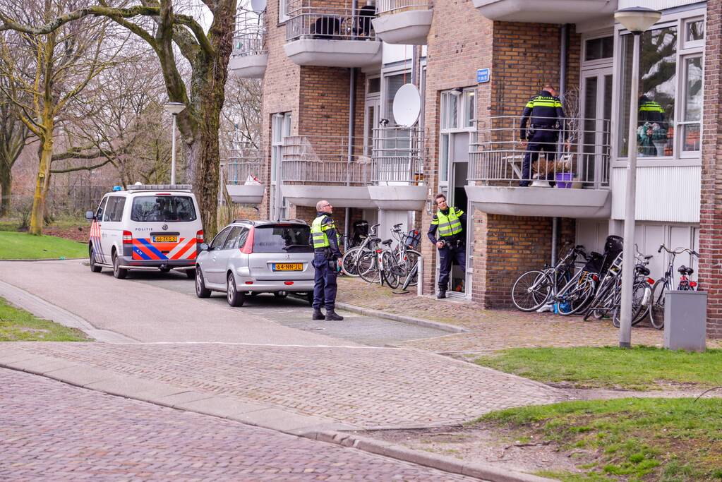 Man gewond na val in woning in Soesterkwartier