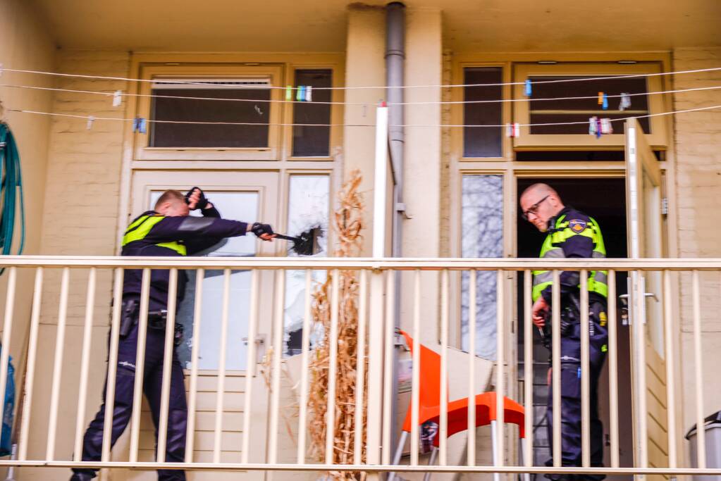 Man gewond na val in woning in Soesterkwartier