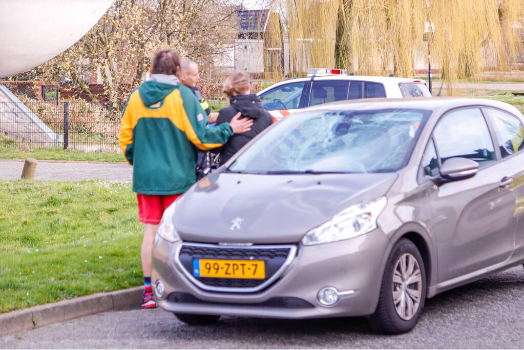 Fietser gewond bij aanrijding met auto