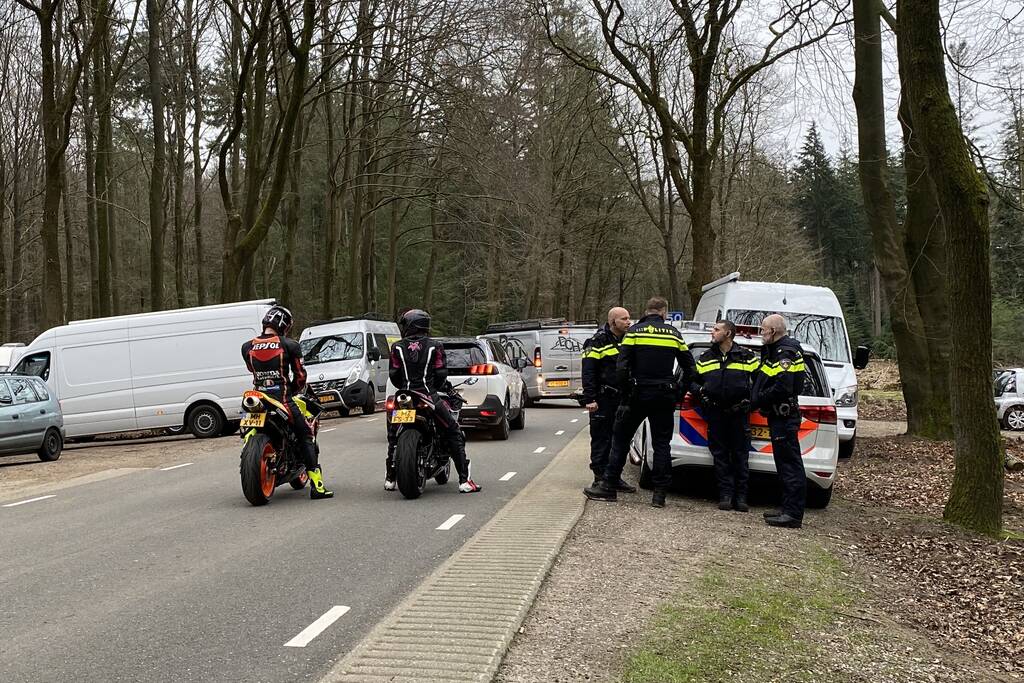 Jonge motorcrosser zwaargewond na val tijdens wedstrijd