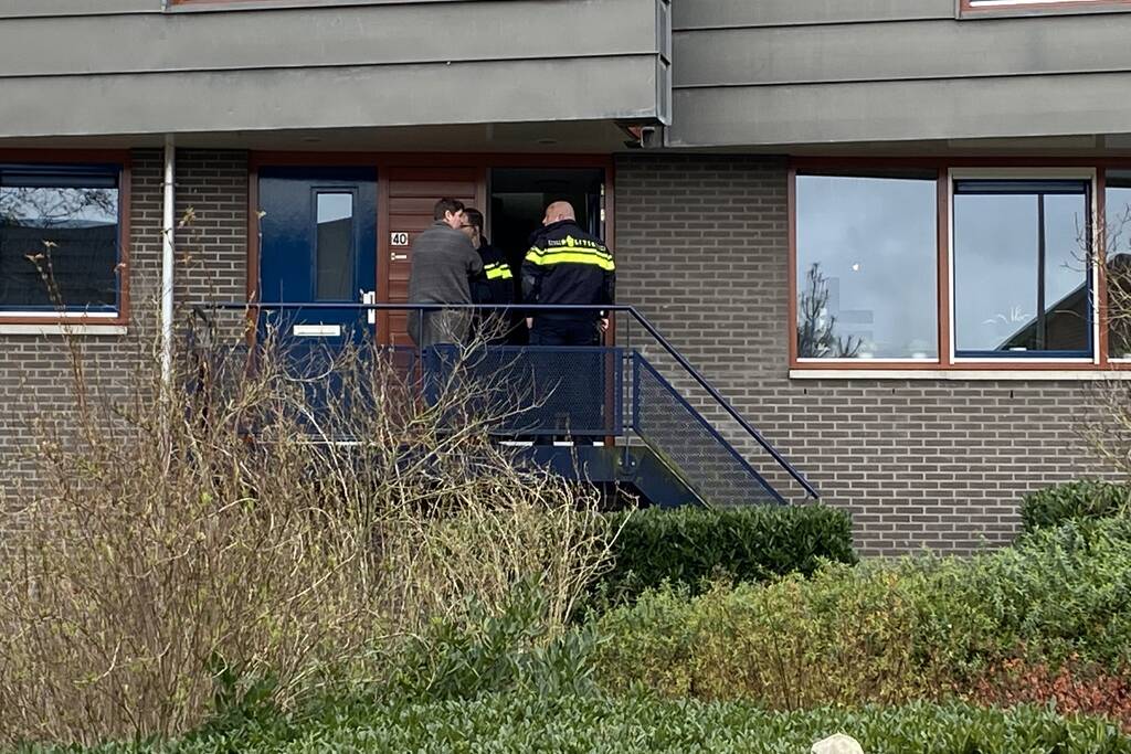 Overleden persoon aangetroffen in woning