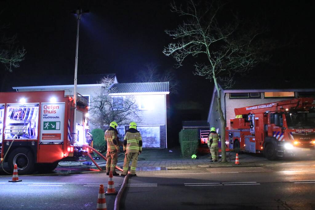 Wasmachine of droger vat vlam in woning