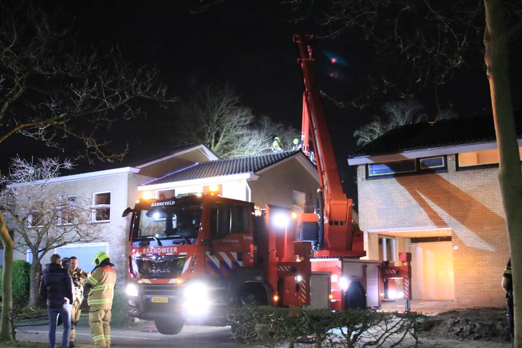 Wasmachine of droger vat vlam in woning