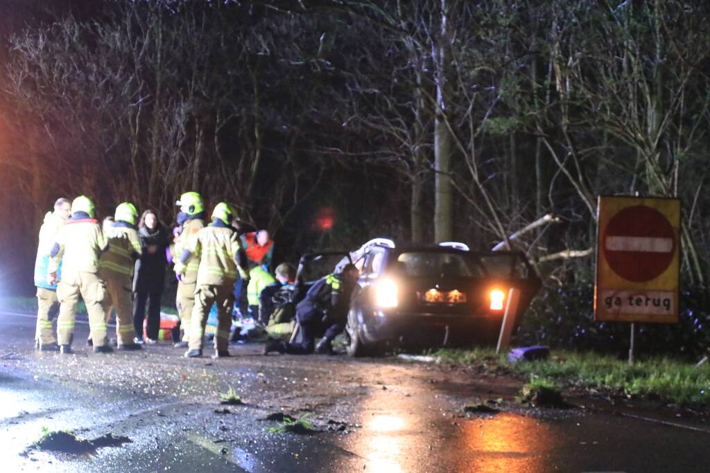Man (23) overleden bij eenzijdig ongeval op afrit A30