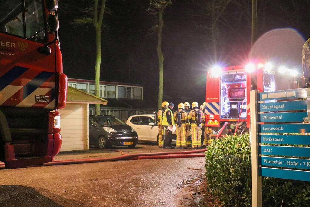 Brandweer oefent in oud verzorgingstehuis