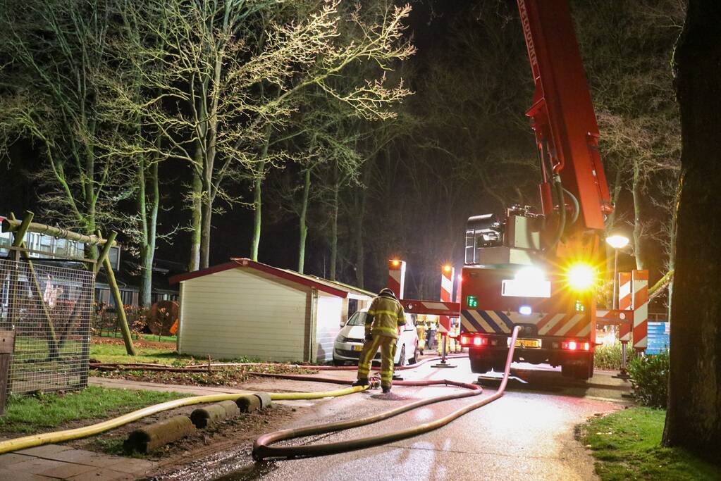 Brandweer oefent in oud verzorgingstehuis