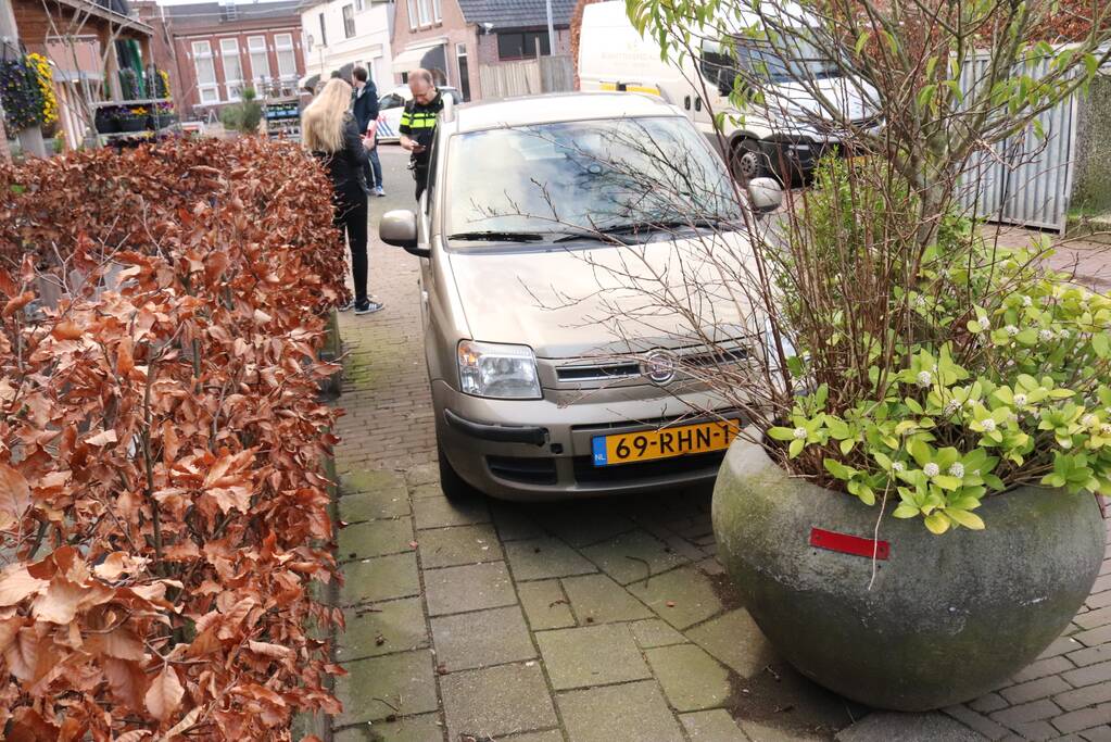 Fietser in botsing met personenauto