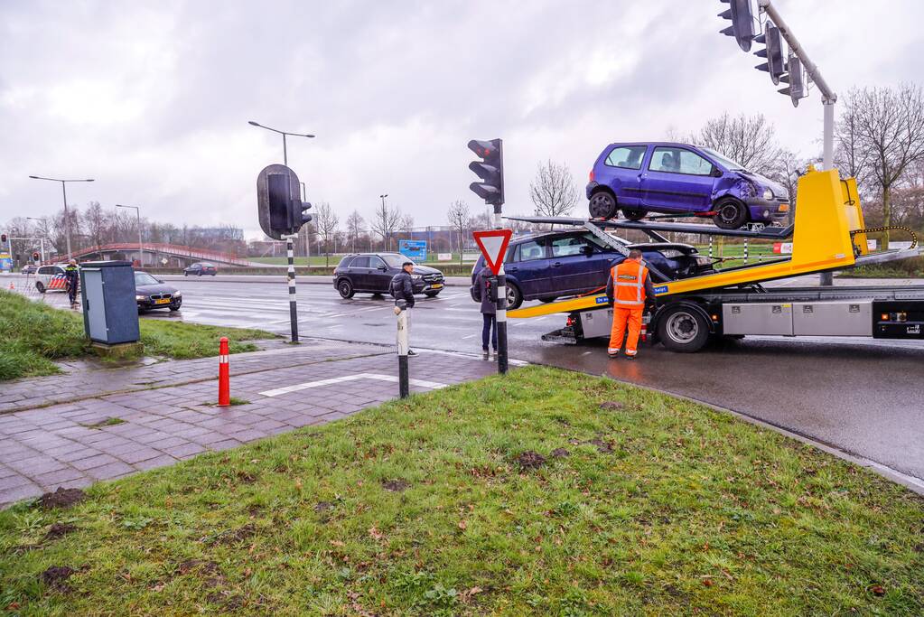 Meerdere voertuigen betrokken bij kop-staartbotsing