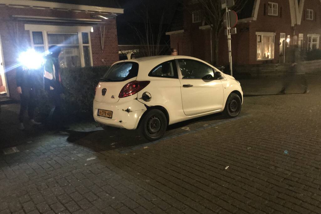Mogelijk auto beschoten