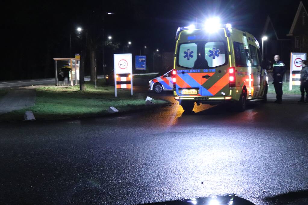 Fietser gewond na aanrijding met auto
