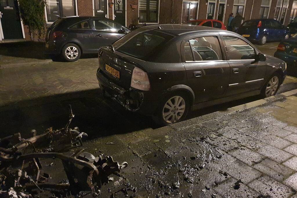 Scooter verwoest door brand