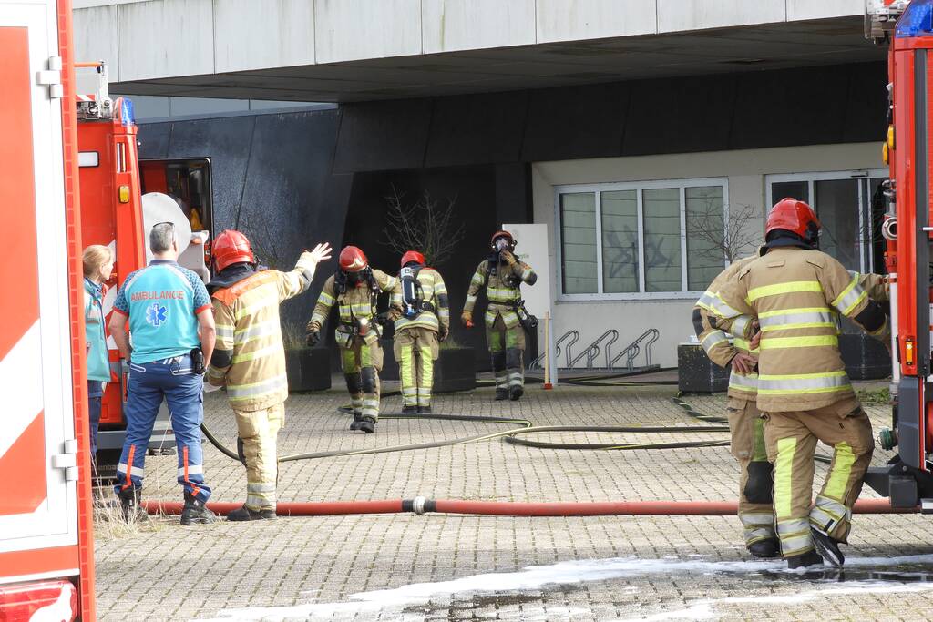 Voormalig pand Getronics Data Centre vol rook