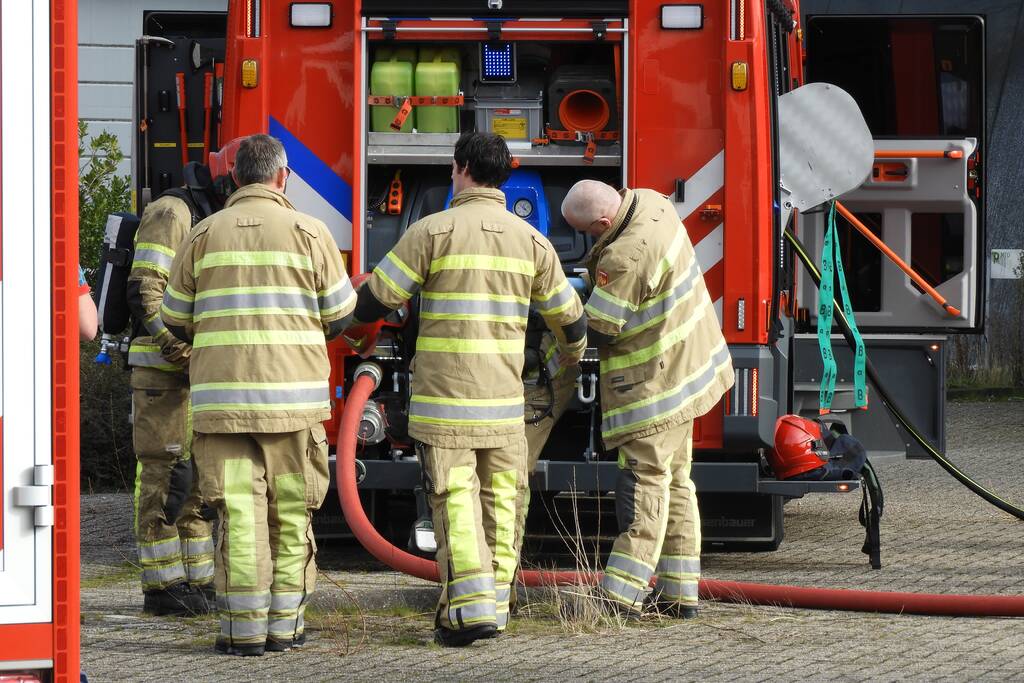 Voormalig pand Getronics Data Centre vol rook