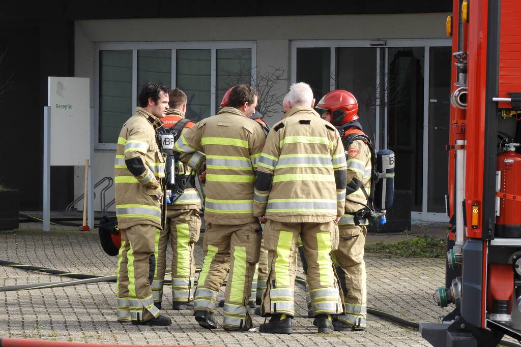 Voormalig pand Getronics Data Centre vol rook