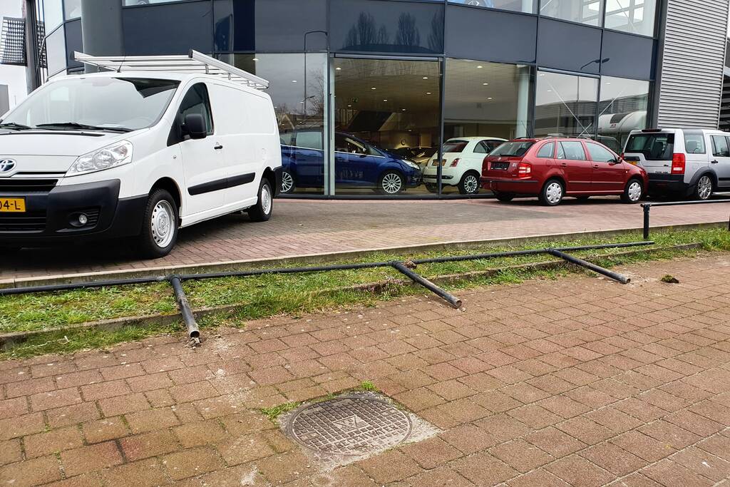 Mercedes Sprinter gestolen bij Autobedrijf Auto Nol