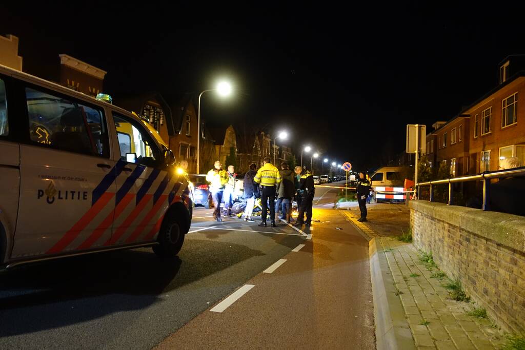 Gewonde na frontale aanrijding tussen twee scooters