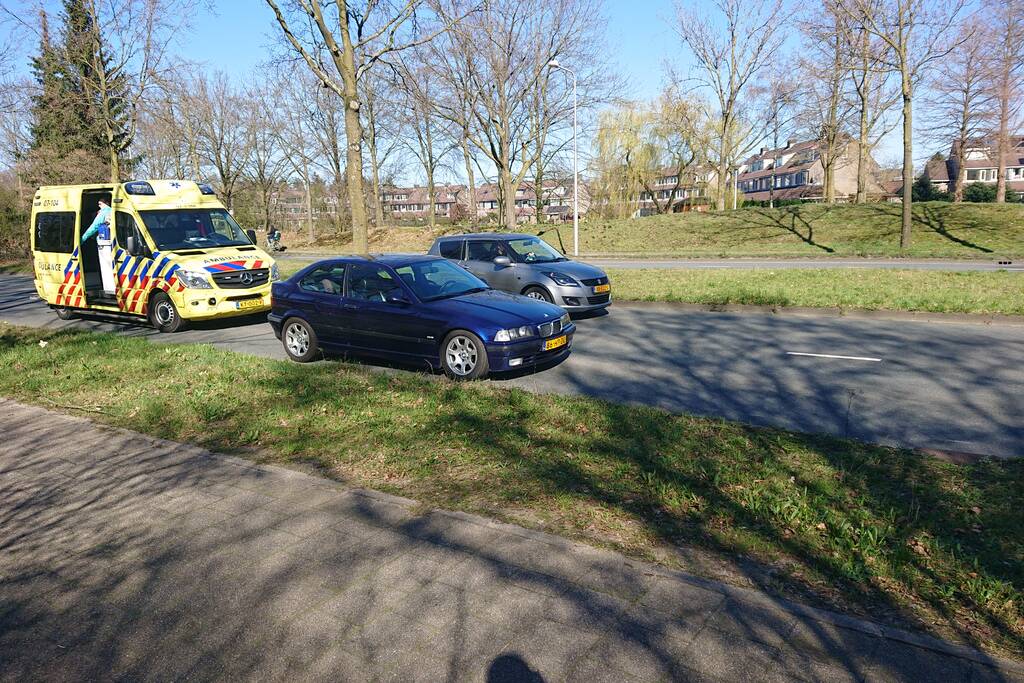 Motorrijder onderuit na schrikreactie