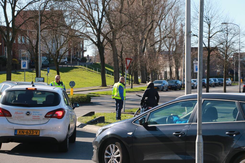 Toegangswegen richting zee op slot door coronavirus