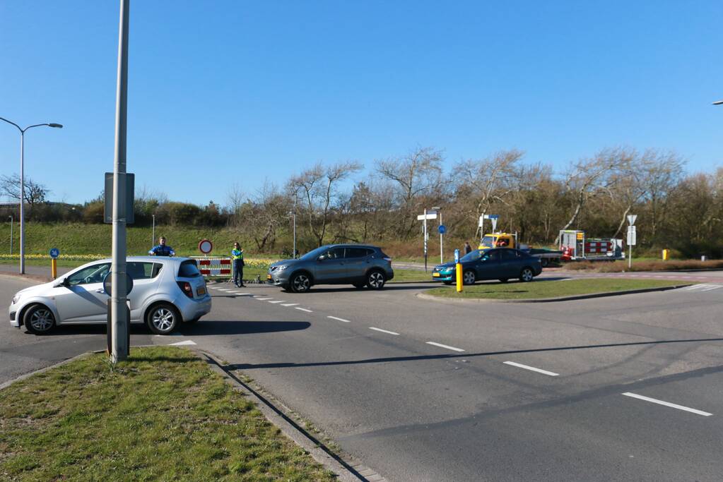 Toegangswegen richting zee op slot door coronavirus