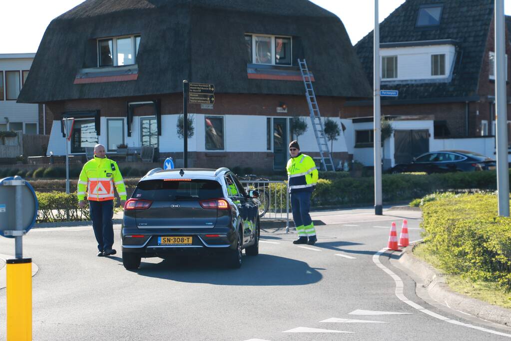 Toegangswegen richting zee op slot door coronavirus