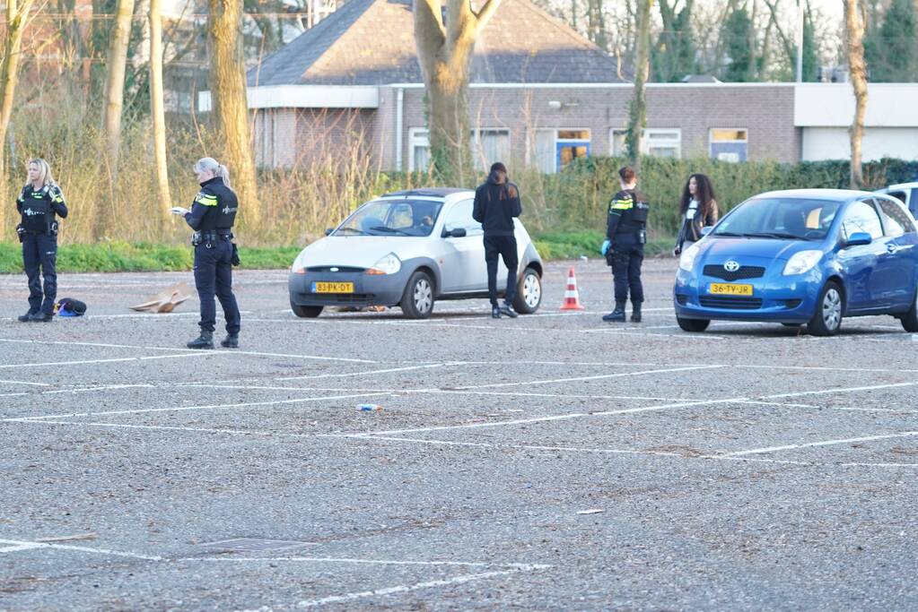 Gewonde bij schietpartij op parkeerplaats