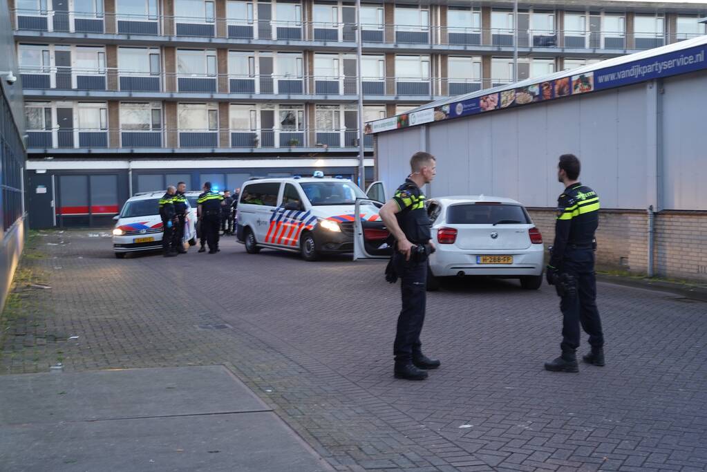 Gewonde bij schietpartij op parkeerplaats