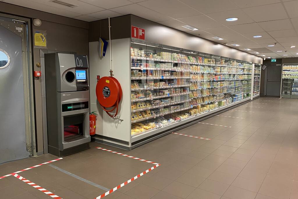 Albert Heijn zet afzetgebied in om afstand te houden