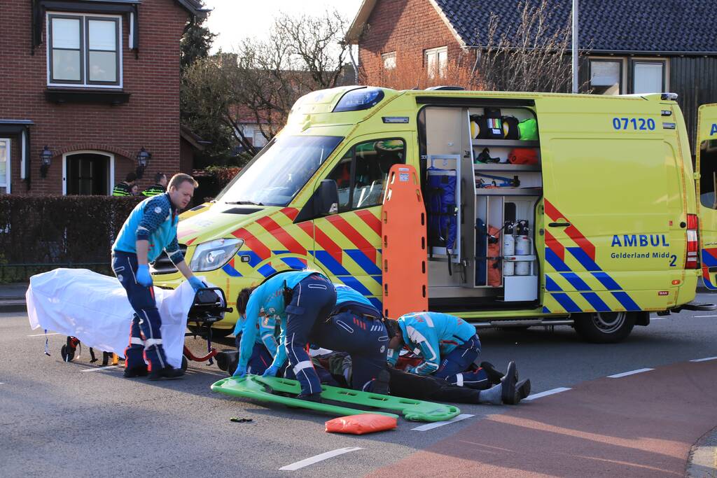 Man op e-bike gewond na val