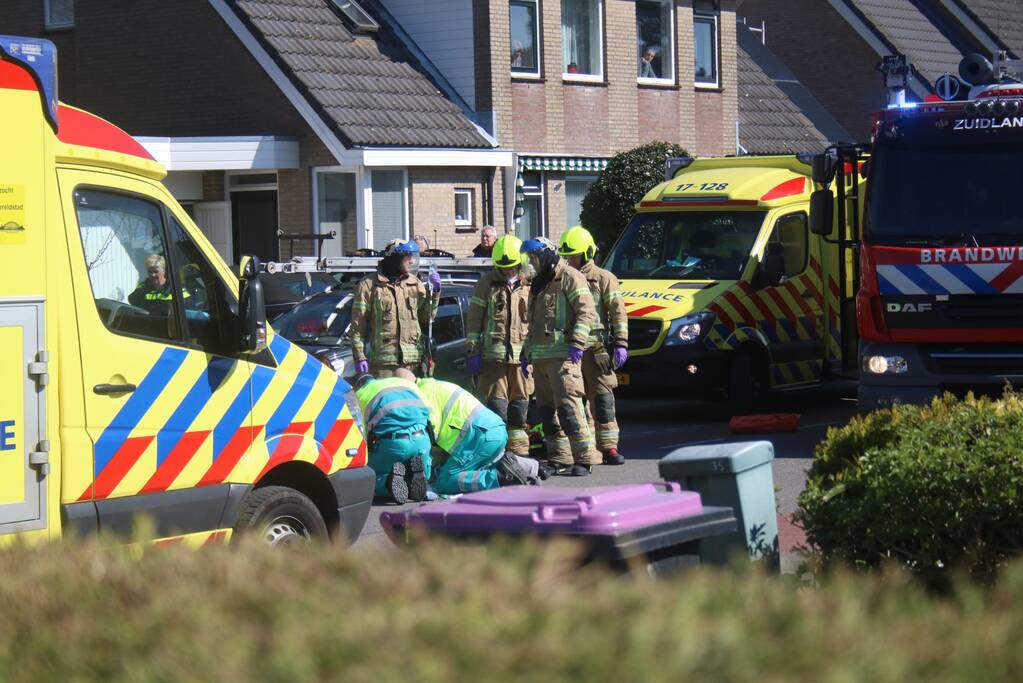 Fietser zwaargewond na aanrijding
