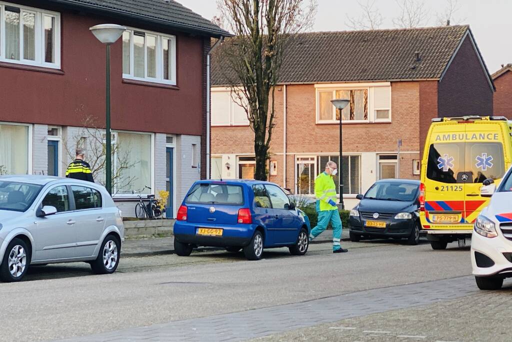 Gewonde bij steekpartij in woning