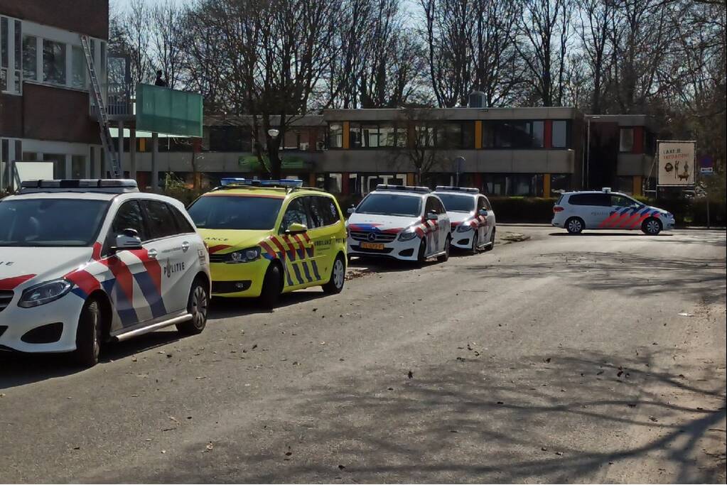 Persoon overleden na steekpartij