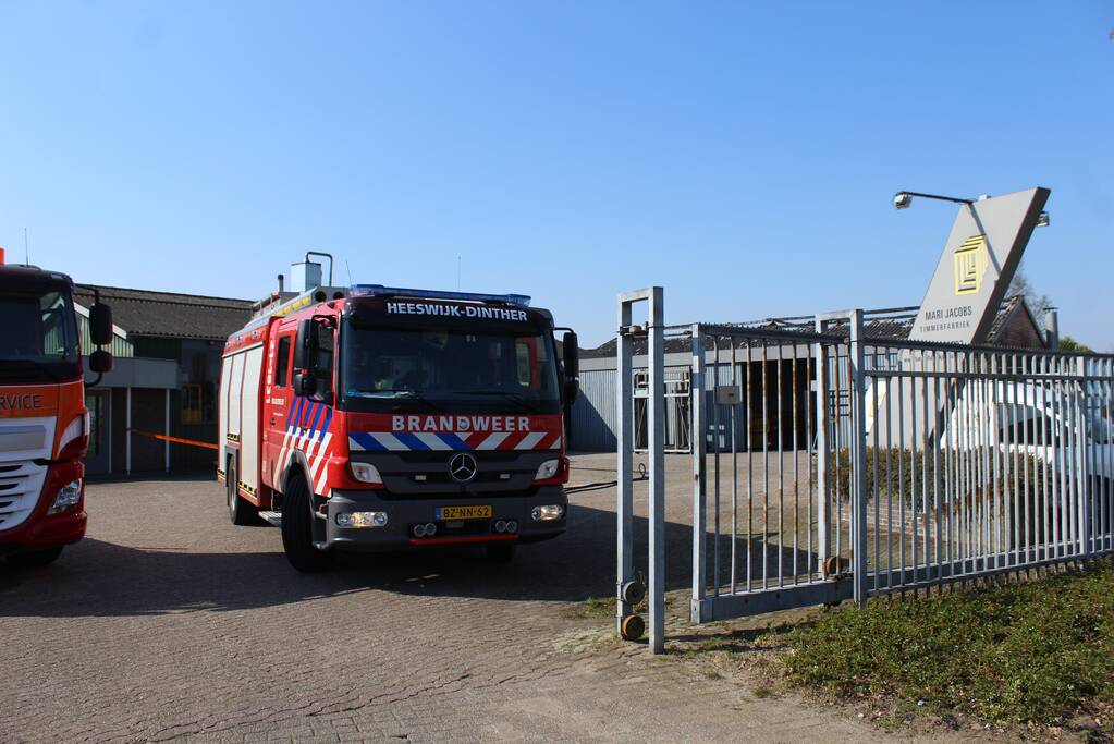 Day after grote brand Mari Jacobs timmerfabriek op industrieterrein