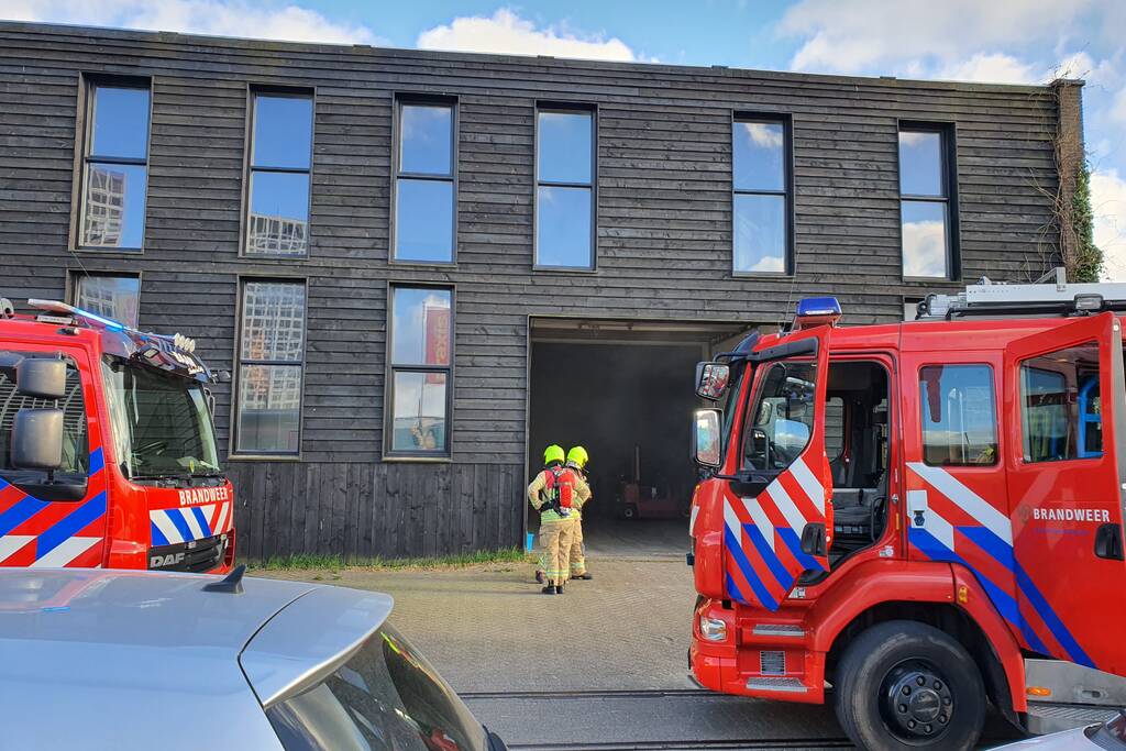 Brand in bedrijfspand