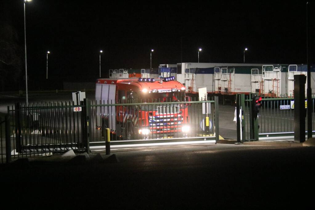 Meerdere personen nagekeken na vloeistoflekkage bij Farm Frites