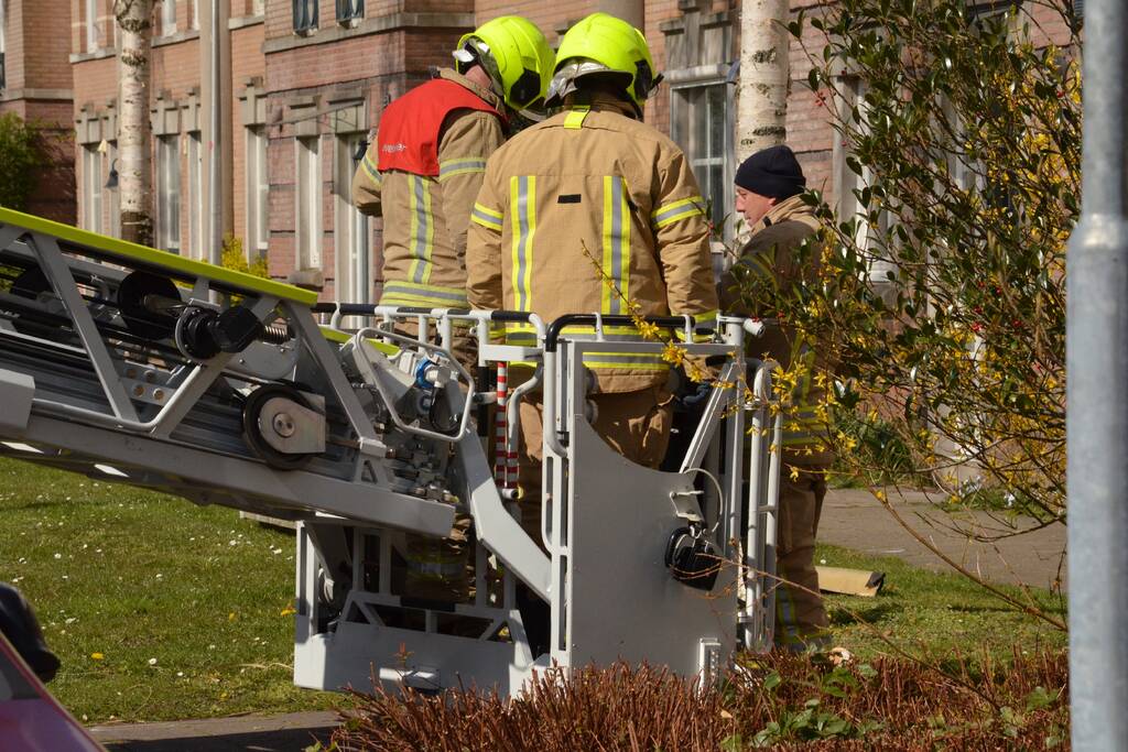 Dakplaten laten los door harde windstoten