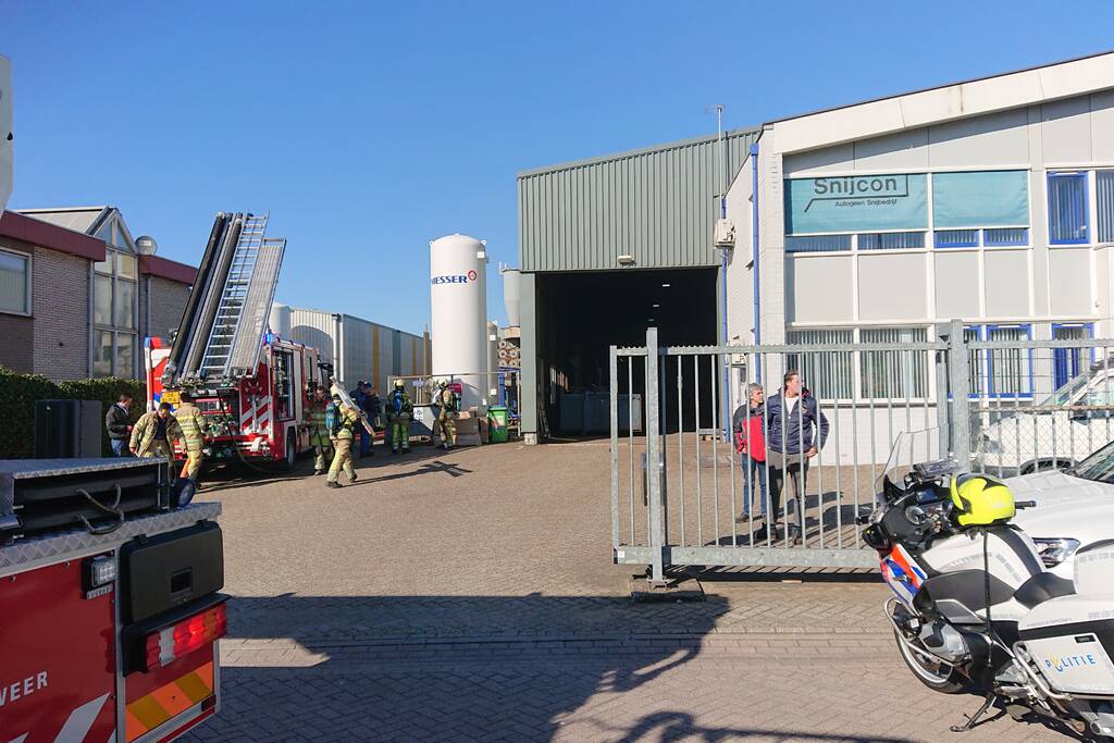 Brand in bedrijfspand Snijcon op industrieterrein Remmerden