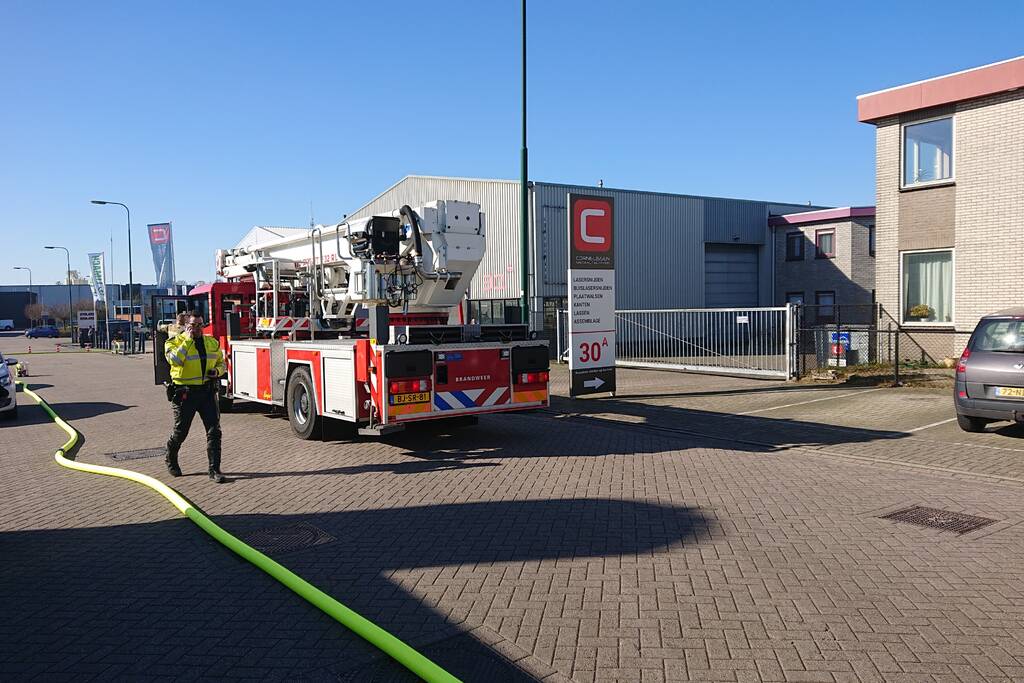 Brand in bedrijfspand Snijcon op industrieterrein Remmerden