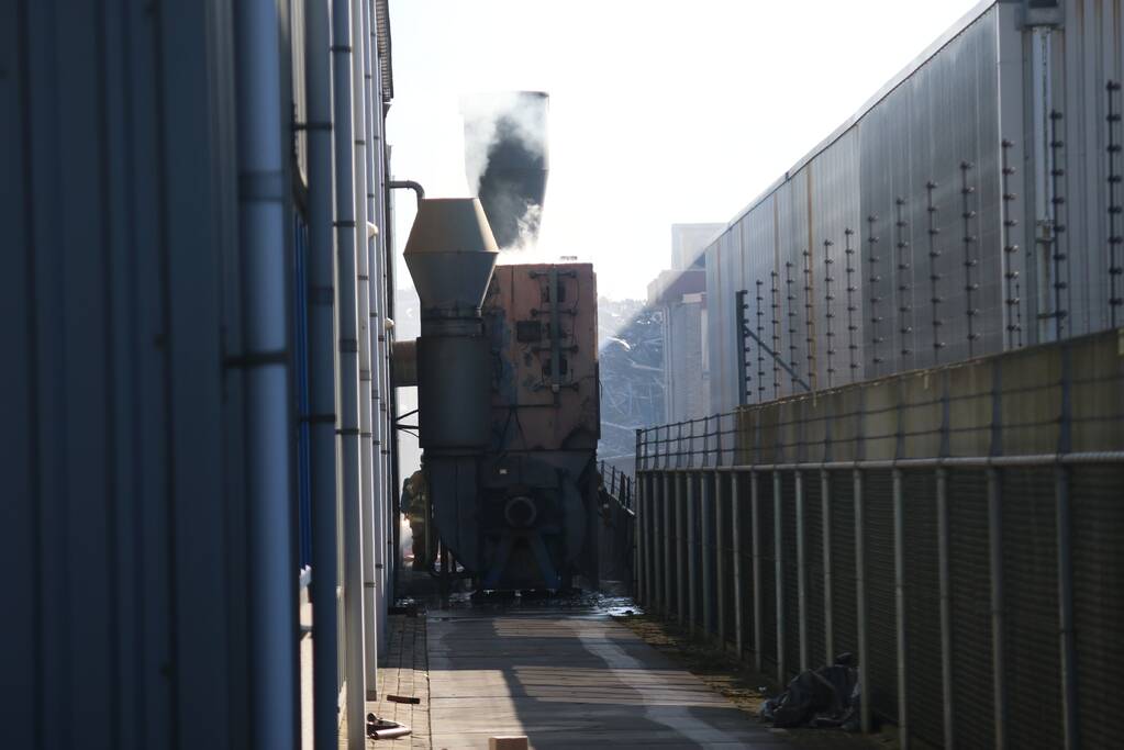 Brand in bedrijfspand Snijcon op industrieterrein Remmerden