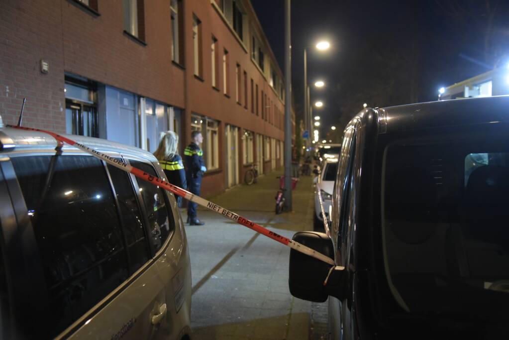 Gewonde na steekpartij in woning