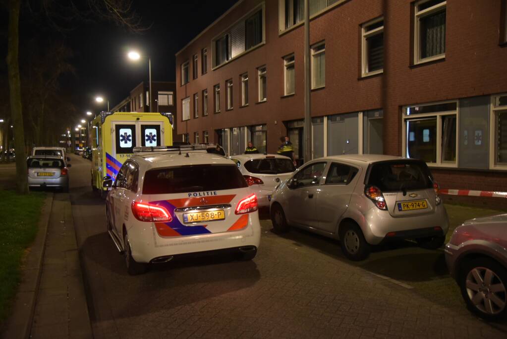 Gewonde na steekpartij in woning