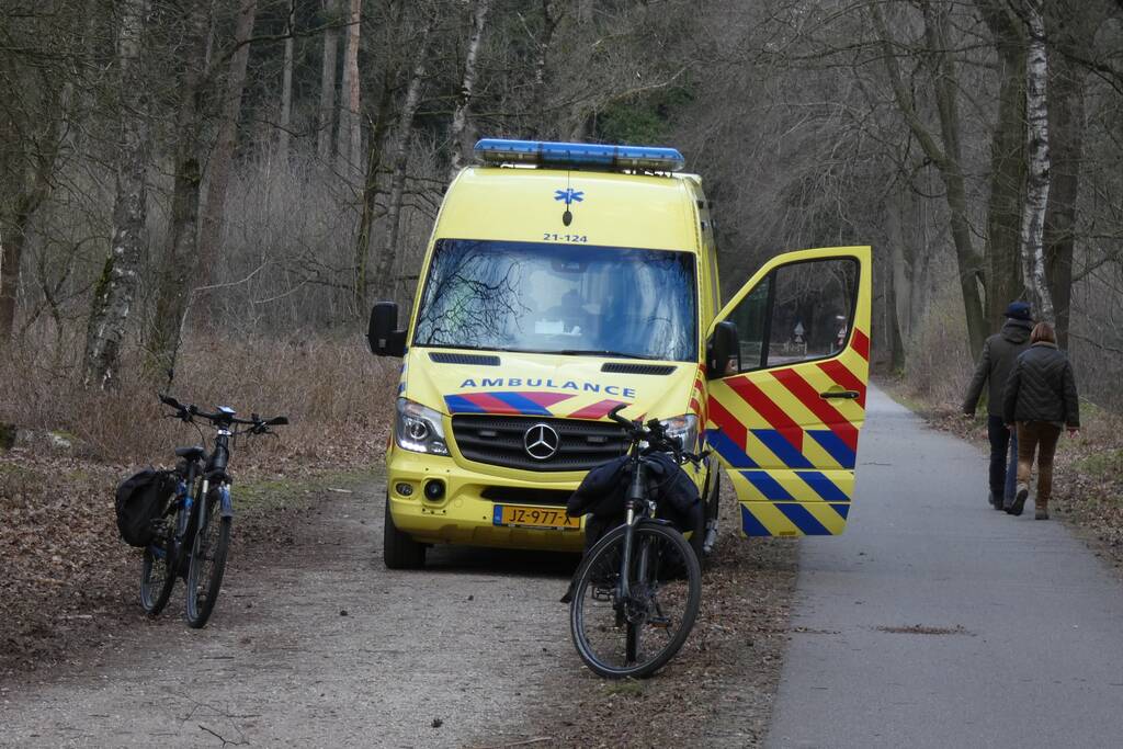 Fietsster gewond na val