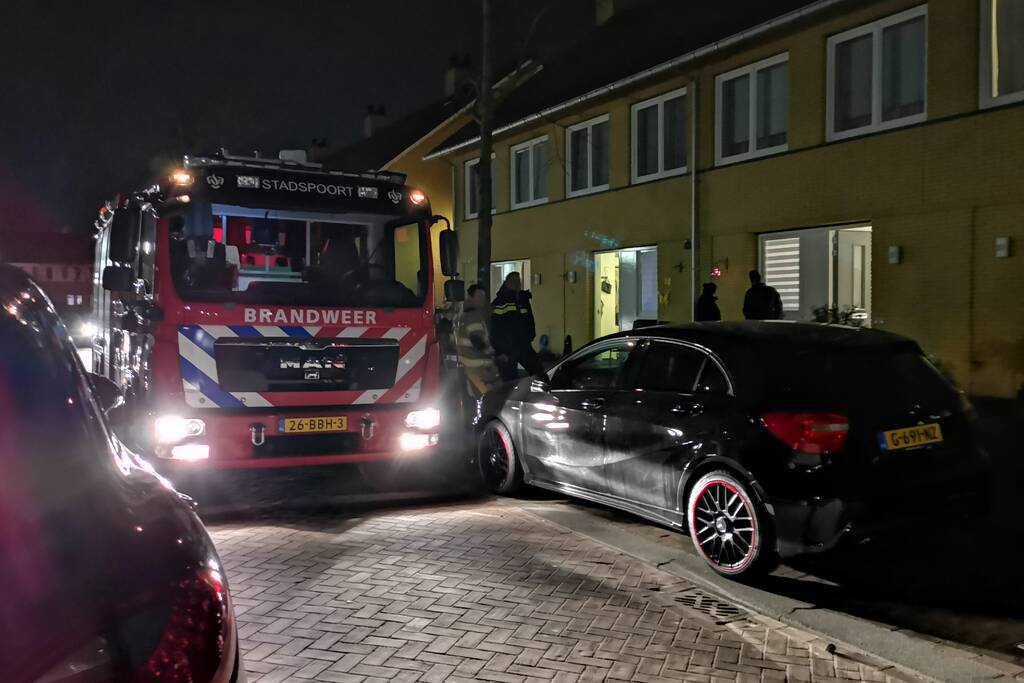 Acht woningen ontruimd na scheuren in de muren